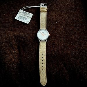 Authentic coach watch never worn!